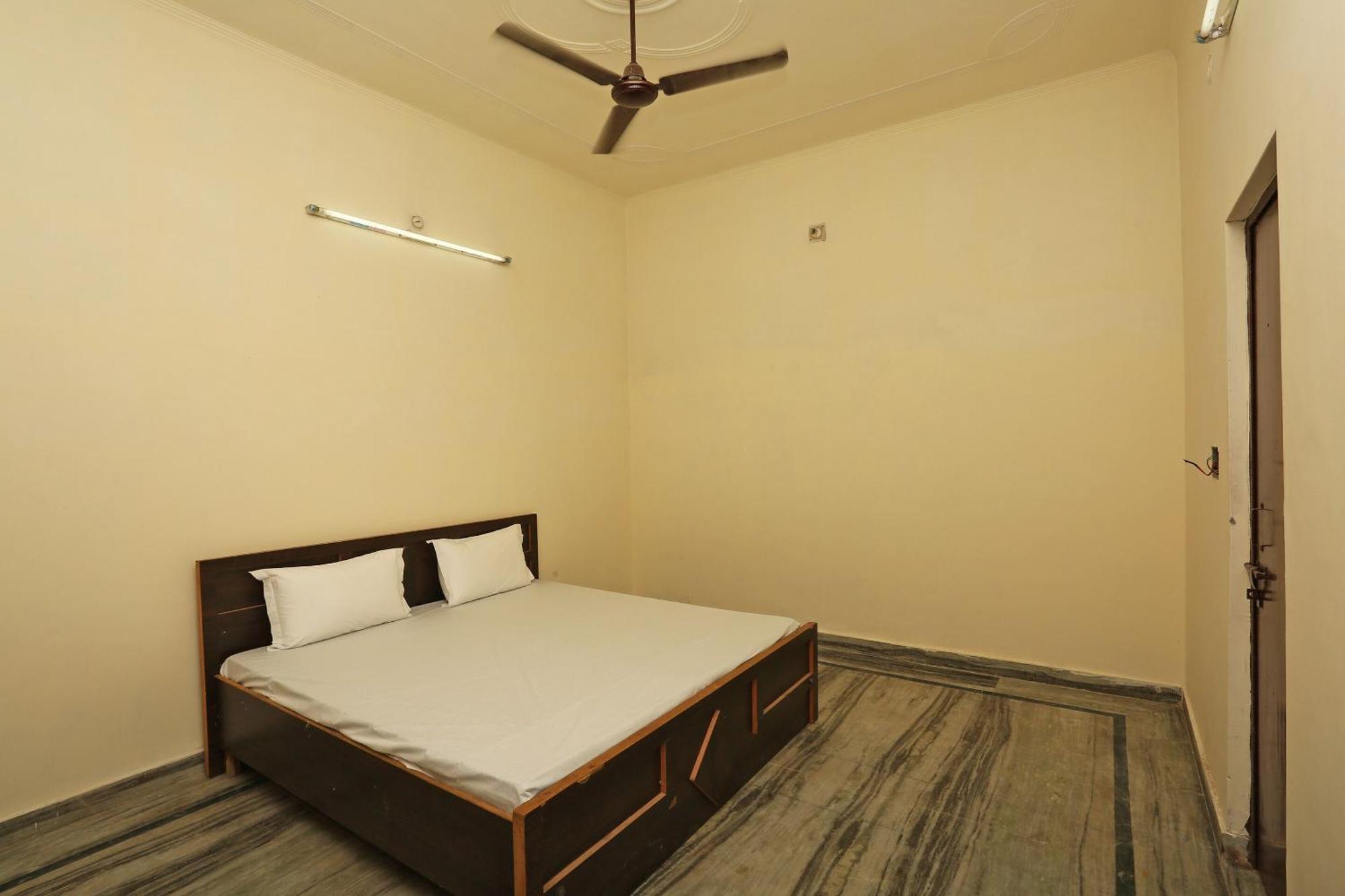 Spot On Angel Garden Hotel Alīgarh Екстериор снимка